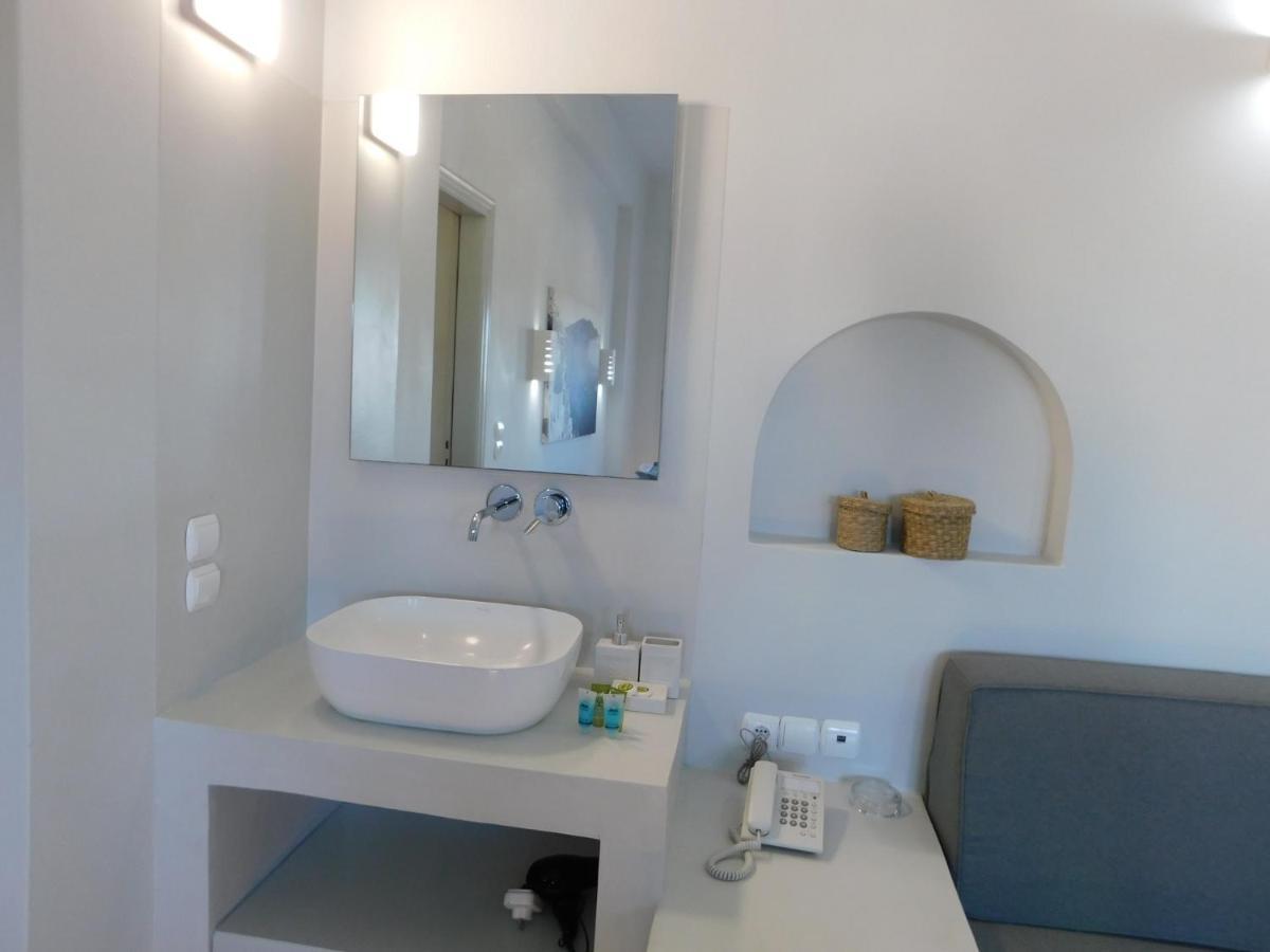 One And Only Beachfront Rooms Perissa  Exterior foto